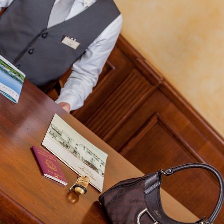 פאלאו La Vecchia Fonte Boutique Hotel מראה חיצוני תמונה